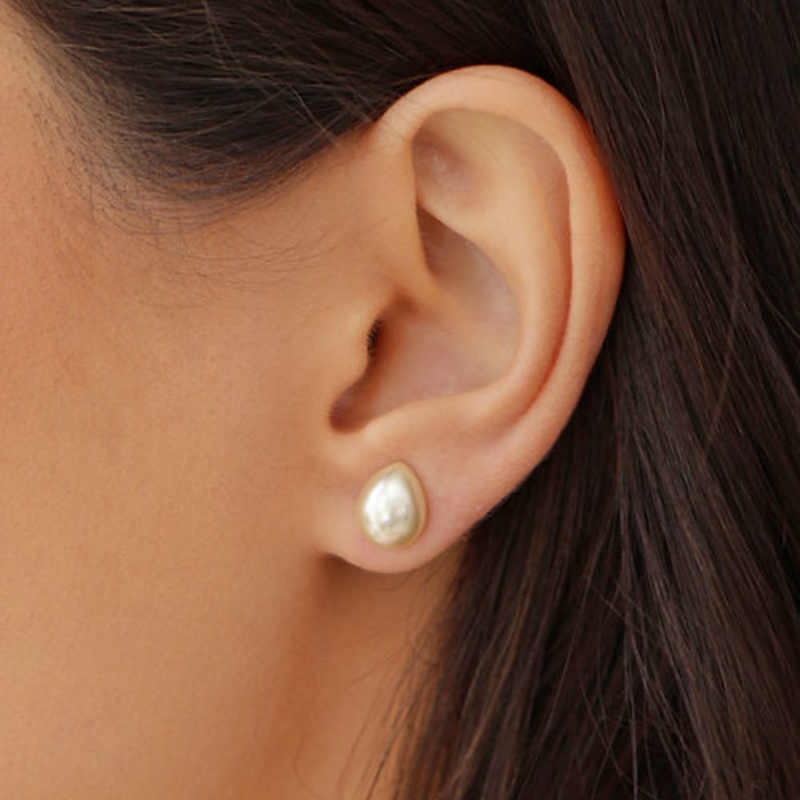 18K Gold Plated Pearl Stud Earrings